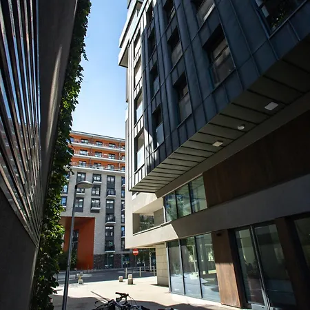 Riverside Vista Luxury Wellnes & By Uniquerent Апартаменти *