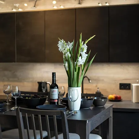 Riverside Vista Luxury Wellnes & By Uniquerent * Вроцлав