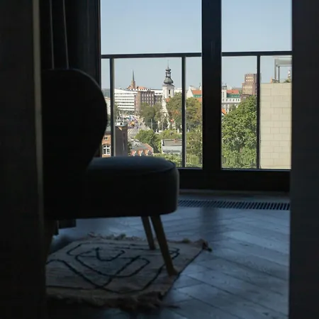 Riverside Vista Luxury Wellnes & By Uniquerent Апартаменти *