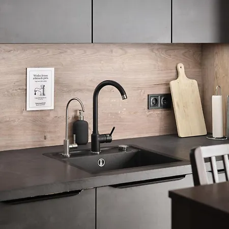 Riverside Vista Luxury Wellnes & By Uniquerent Апартаменти