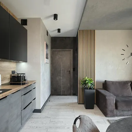 Riverside Vista Luxury Wellnes & By Uniquerent Апартаменти